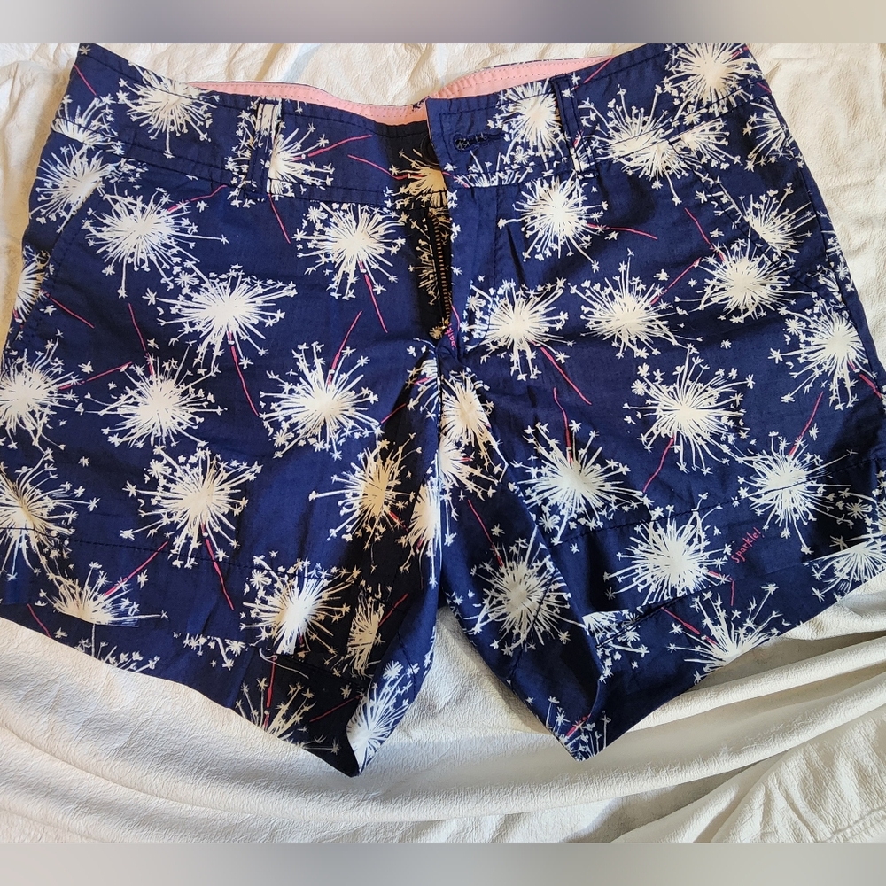 RARE Lilly Pulitzer Sparkle Glow Fireworks Callahan Shorts